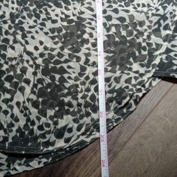 Patterson J Kincaid Beige Sheer Boho Blouse Size Small - Picture 9 of 9